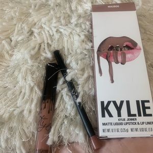 Kylie Cosmetics Lip Kit - Maliboo